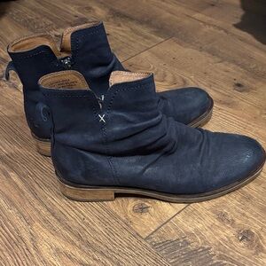 Sofft Women's Navy Ankle Boots